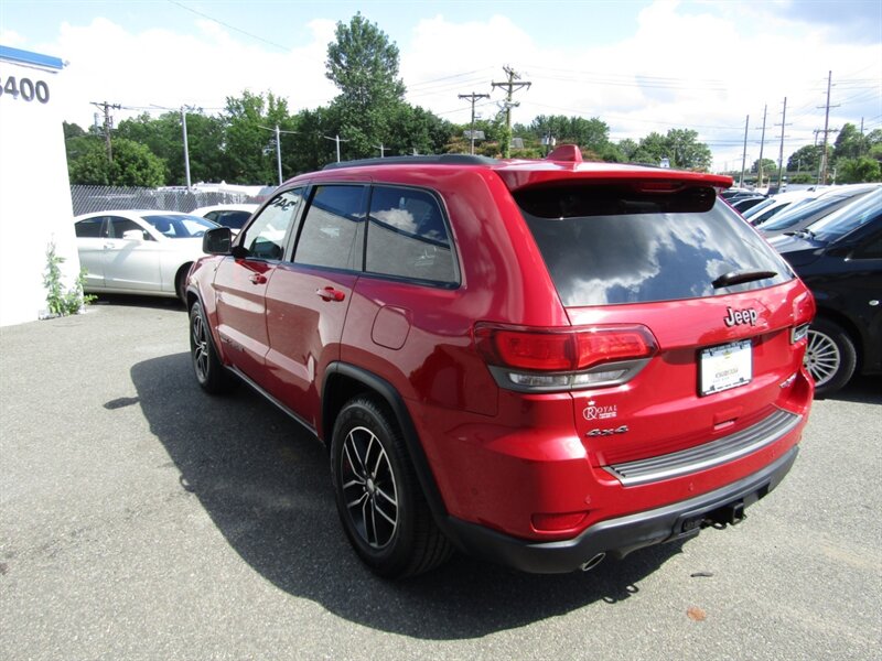 2017 Jeep Grand Cherokee TRAILHAWK,AWD,SAFTY PKG,NAV,RVC,SILVER CERTIFIED - Photo 5 - Haddon Twp, NJ 08107