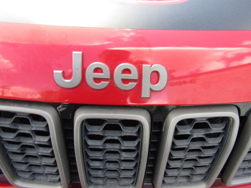2017 Jeep Grand Cherokee TRAILHAWK,AWD,SAFTY PKG,NAV,RVC,SILVER CERTIFIED - Photo 12 - Haddon Twp, NJ 08107