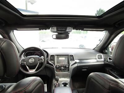 2017 Jeep Grand Cherokee TRAILHAWK,AWD,SAFTY PKG,NAV,RVC,SILVER CERTIFIED   - Photo 48 - Haddon Twp, NJ 08107
