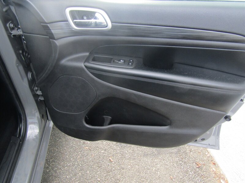 2021 Jeep Grand Cherokee Laredo X - Photo 20 - Haddon Twp, NJ 08107