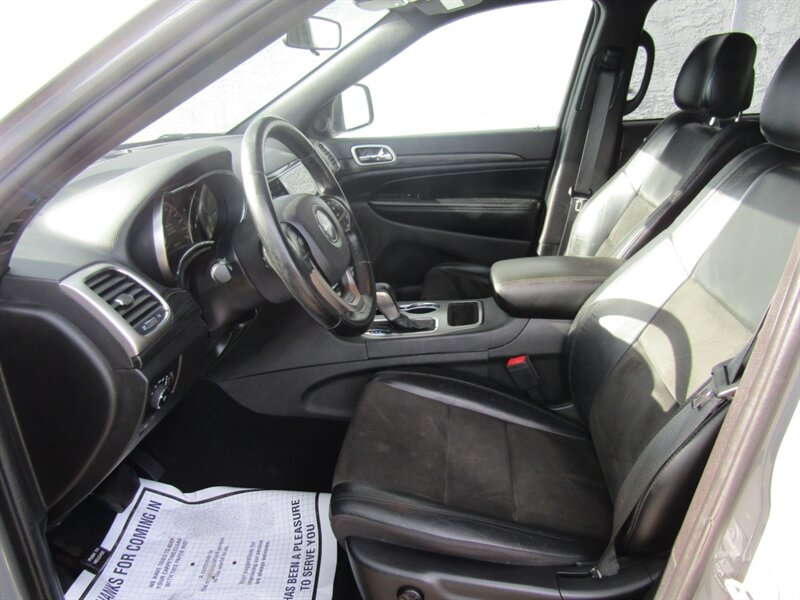 2021 Jeep Grand Cherokee Laredo X - Photo 12 - Haddon Twp, NJ 08107