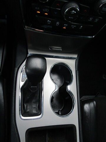 2021 Jeep Grand Cherokee Laredo X - Photo 31 - Haddon Twp, NJ 08107