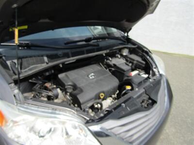 2015 Toyota Sienna XLE 7-Passenger Auto   - Photo 63 - Haddon Twp, NJ 08107