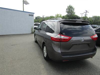 2015 Toyota Sienna XLE 7-Passenger Auto   - Photo 5 - Haddon Twp, NJ 08107
