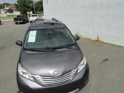 2015 Toyota Sienna XLE 7-Passenger Auto   - Photo 27 - Haddon Twp, NJ 08107