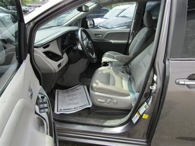 2015 Toyota Sienna XLE 7-Passenger Auto   - Photo 29 - Haddon Twp, NJ 08107