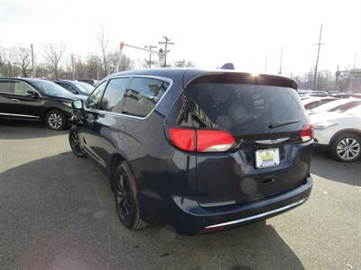 2019 Chrysler Pacifica TOURING,DR.ASSTNPKG,CONV PKG,RVC,SILVER CERTIFIED   - Photo 5 - Haddon Twp, NJ 08107