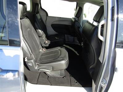 2020 Chrysler Pacifica LIMITED,NAV,PANO,TECH PKG,SILVER CERTIFIED   - Photo 17 - Haddon Twp, NJ 08107