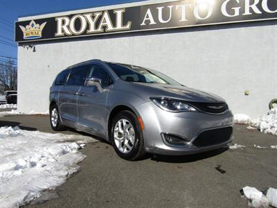 2020 Chrysler Pacifica LIMITED,NAV,PANO,TECH PKG,SILVER CERTIFIED   - Photo 1 - Haddon Twp, NJ 08107