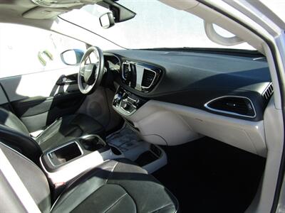 2020 Chrysler Pacifica LIMITED,NAV,PANO,TECH PKG,SILVER CERTIFIED   - Photo 18 - Haddon Twp, NJ 08107