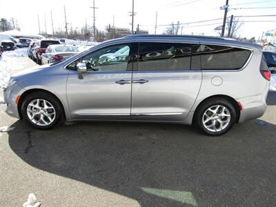 2020 Chrysler Pacifica LIMITED,NAV,PANO,TECH PKG,SILVER CERTIFIED   - Photo 4 - Haddon Twp, NJ 08107