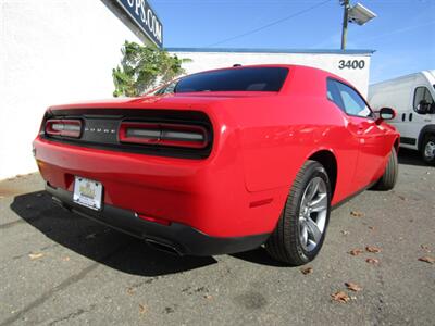 2015 Dodge Challenger SXT,CONV PKG,COMFORT PKG,RVC,SILVER CERTIFIED   - Photo 5 - Haddon Twp, NJ 08107