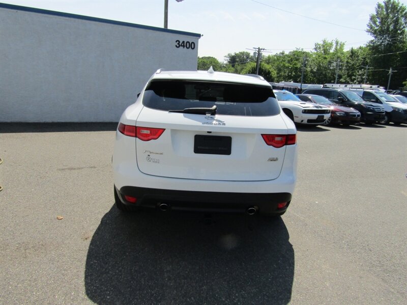2018 Jaguar F-PACE AWD,NAV,PRESTIGE PKG,COMFORT PKG,SILVER CERTIFIED - Photo 5 - Haddon Twp, NJ 08107