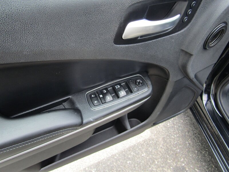 2019 Dodge Charger SXT PLUS,COMFORT PKG,RVC,SILVER CERTIFIED - Photo 31 - Haddon Twp, NJ 08107