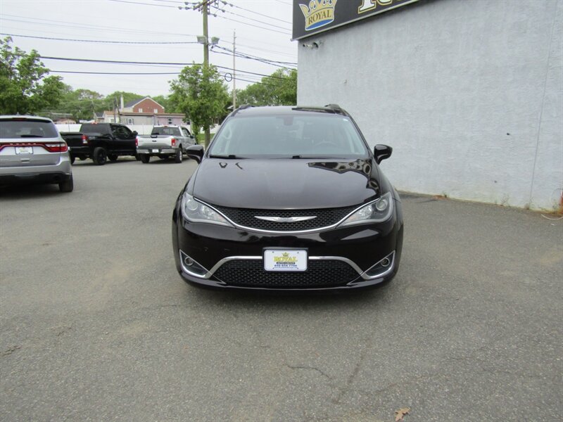 2017 Chrysler Pacifica Touring Plus - Photo 3 - Haddon Twp, NJ 08107