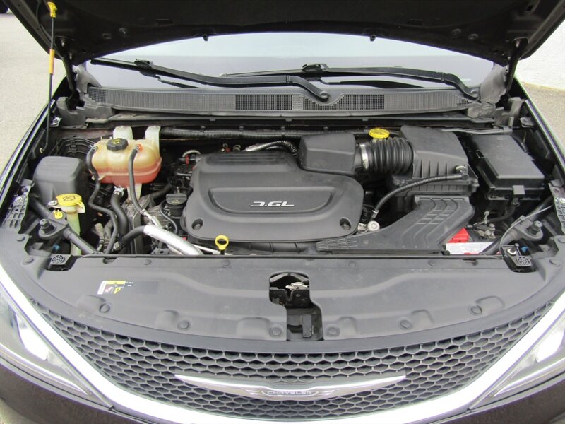2017 Chrysler Pacifica Touring Plus - Photo 38 - Haddon Twp, NJ 08107