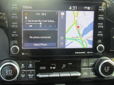 2021 Toyota Highlander XLE,NAV,DR ASST.PAG,TECH PKG,HUD,SILVER CERTIFIED - Photo 30 - Haddon Twp, NJ 08107