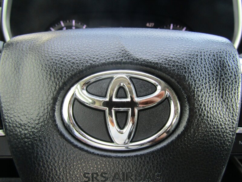2021 Toyota Highlander XLE,NAV,DR ASST.PAG,TECH PKG,HUD,SILVER CERTIFIED - Photo 26 - Haddon Twp, NJ 08107