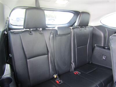 2021 Toyota Highlander XLE,NAV,DR ASST.PAG,TECH PKG,HUD,SILVER CERTIFIED - Photo 17 - Haddon Twp, NJ 08107