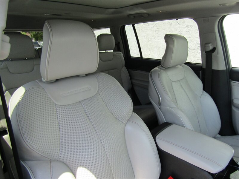 2022 Jeep Grand Cherokee L 4X4,OVERLAND,LUX TECH PKG,PANO,SILVER CERTIFIED - Photo 22 - Haddon Twp, NJ 08107