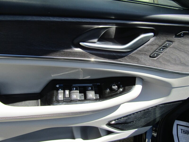 2022 Jeep Grand Cherokee L 4X4,OVERLAND,LUX TECH PKG,PANO,SILVER CERTIFIED - Photo 12 - Haddon Twp, NJ 08107