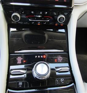 2022 Jeep Grand Cherokee L 4X4,OVERLAND,LUX TECH PKG,PANO,SILVER CERTIFIED - Photo 35 - Haddon Twp, NJ 08107