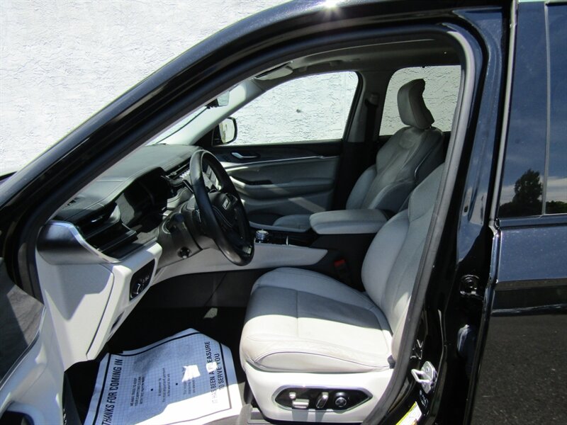 2022 Jeep Grand Cherokee L 4X4,OVERLAND,LUX TECH PKG,PANO,SILVER CERTIFIED - Photo 14 - Haddon Twp, NJ 08107