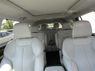 2022 Jeep Grand Cherokee L 4X4,OVERLAND,LUX TECH PKG,PANO,SILVER CERTIFIED - Photo 19 - Haddon Twp, NJ 08107