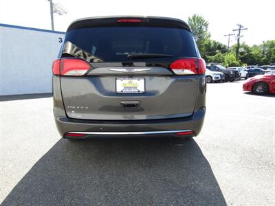 2018 Chrysler Pacifica Touring L   - Photo 25 - Haddon Twp, NJ 08107