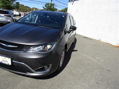 2018 Chrysler Pacifica Touring L   - Photo 20 - Haddon Twp, NJ 08107