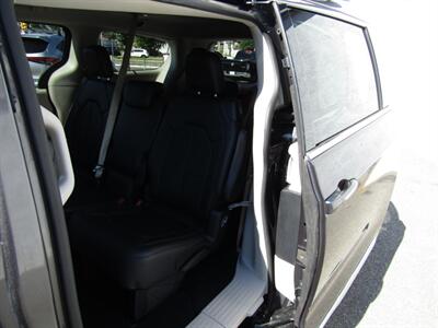 2018 Chrysler Pacifica Touring L   - Photo 37 - Haddon Twp, NJ 08107