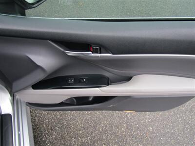 2018 Toyota Camry XLE,NAV,DR ASST.PAG,TECH PKG,HUD,SILVER CERTIFIED   - Photo 23 - Haddon Twp, NJ 08107