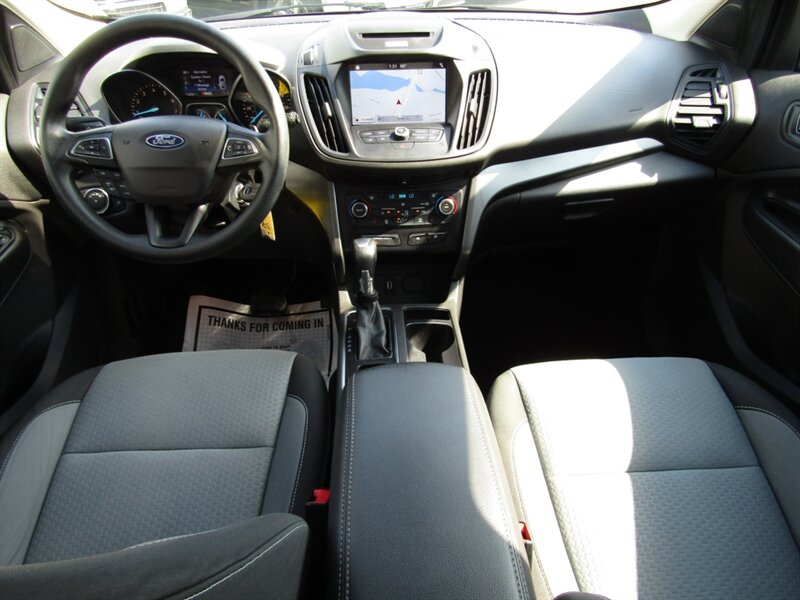 2017 Ford Escape SE photo 30