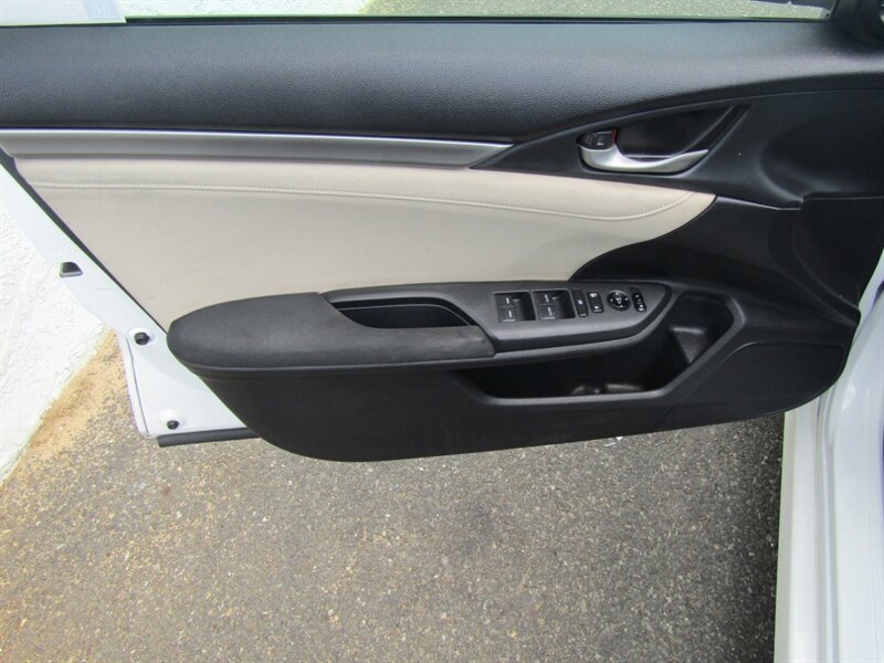 2019 Honda Civic EX - Photo 10 - Haddon Twp, NJ 08107