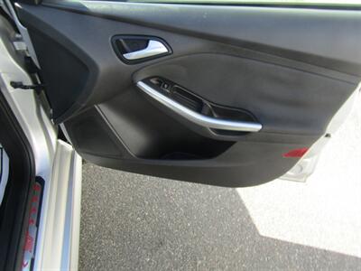 2014 Ford Focus ST - Photo 21 - Haddon Twp, NJ 08107