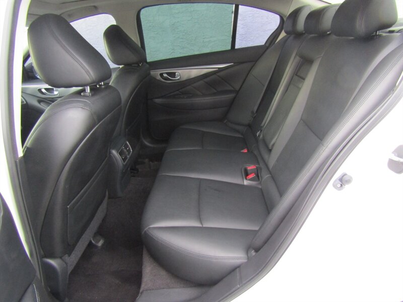 2014 INFINITI Q50 Premium - Photo 13 - Haddon Twp, NJ 08107