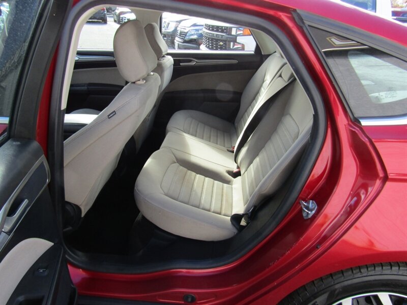 2020 Ford Fusion S - Photo 34 - Haddon Twp, NJ 08107