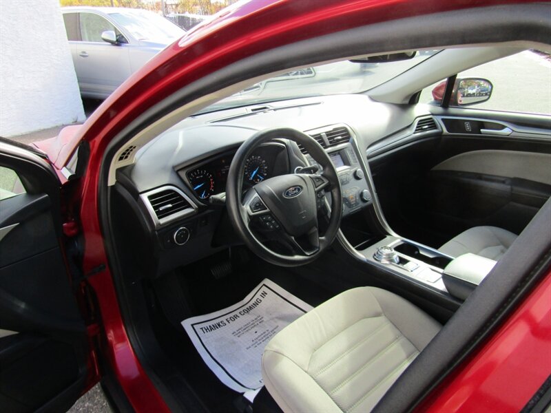 2020 Ford Fusion S - Photo 32 - Haddon Twp, NJ 08107