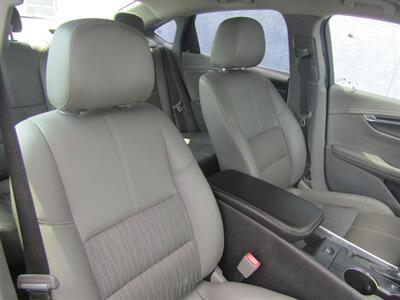 2019 Chevrolet Impala LT,CONV PKG,RVC,SILVER CERTIFIED - Photo 17 - Haddon Twp, NJ 08107