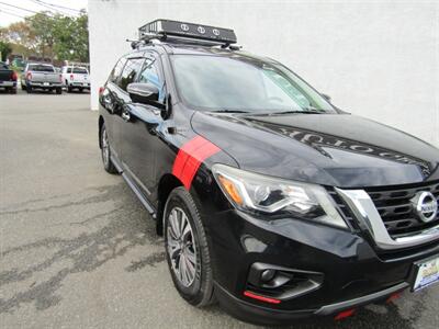 2017 Nissan Pathfinder SL,NAV,TECH PKG,DR.ASST PKG,RVC,SILVER CERTIFIED   - Photo 18 - Haddon Twp, NJ 08107