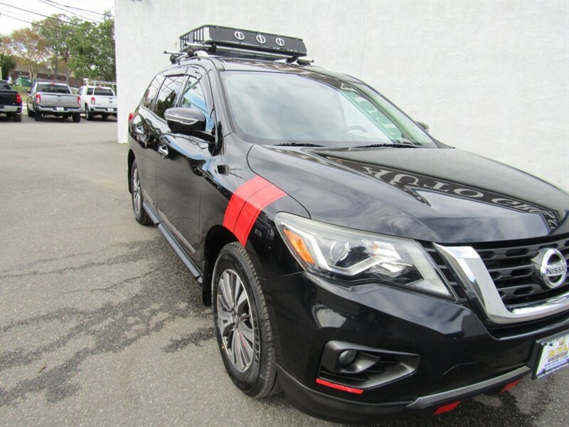 2017 Nissan Pathfinder SL,NAV,TECH PKG,DR.ASST PKG,RVC,SILVER CERTIFIED - Photo 18 - Haddon Twp, NJ 08107