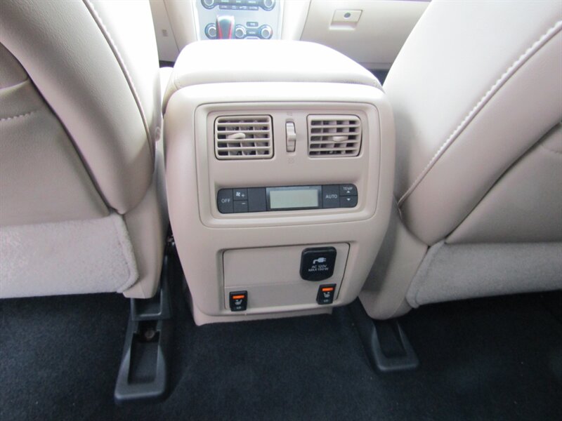 2017 Nissan Pathfinder SL,NAV,TECH PKG,DR.ASST PKG,RVC,SILVER CERTIFIED - Photo 50 - Haddon Twp, NJ 08107