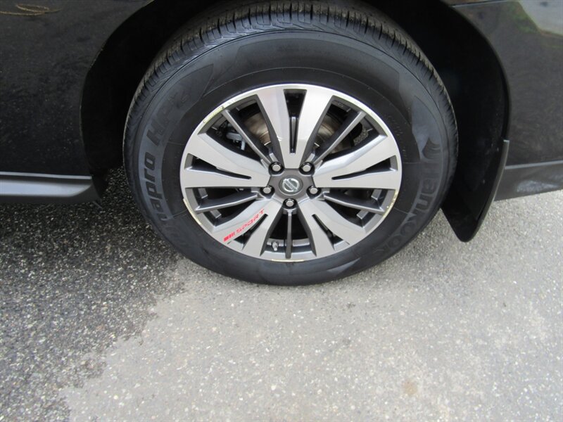 2017 Nissan Pathfinder SL,NAV,TECH PKG,DR.ASST PKG,RVC,SILVER CERTIFIED - Photo 15 - Haddon Twp, NJ 08107