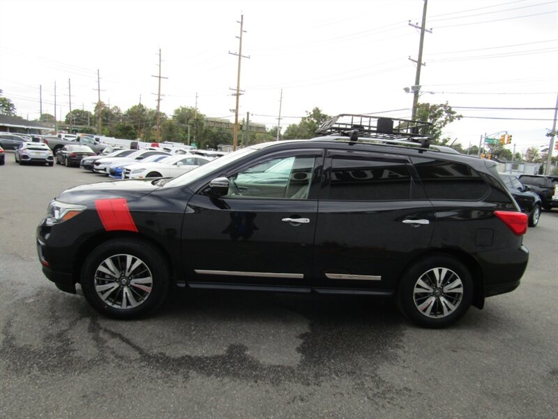 2017 Nissan Pathfinder SL,NAV,TECH PKG,DR.ASST PKG,RVC,SILVER CERTIFIED - Photo 4 - Haddon Twp, NJ 08107