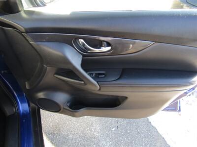 2018 Nissan Rogue AWD SV,CONV PKG,RVC,PWR PKG,SILVER CERTIFIED   - Photo 20 - Haddon Twp, NJ 08107