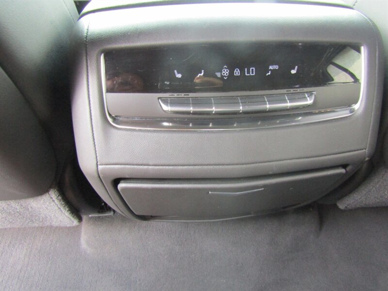 2021 Cadillac Escalade Premium Luxury - Photo 44 - Haddon Twp, NJ 08107