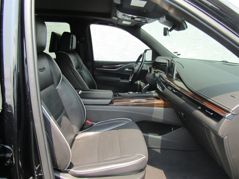 2021 Cadillac Escalade Premium Luxury - Photo 24 - Haddon Twp, NJ 08107