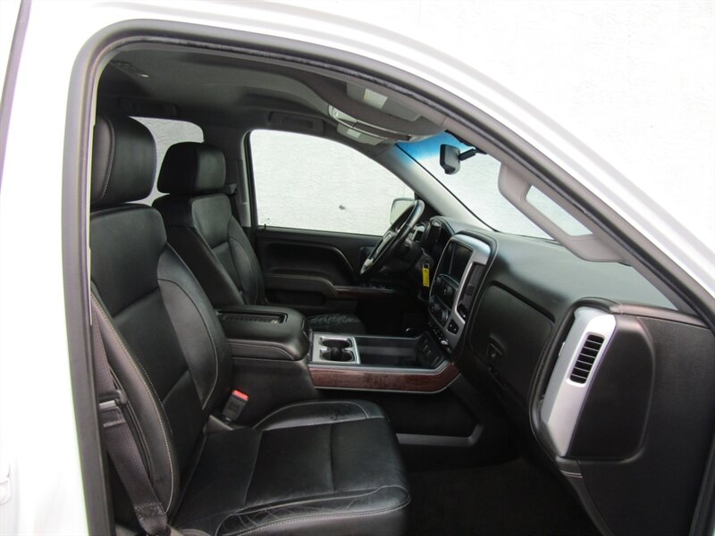2017 GMC Sierra 1500 SLT - Photo 19 - Haddon Twp, NJ 08107