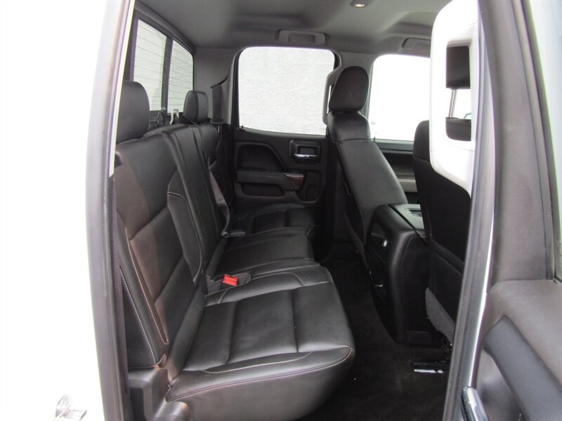 2017 GMC Sierra 1500 SLT - Photo 17 - Haddon Twp, NJ 08107