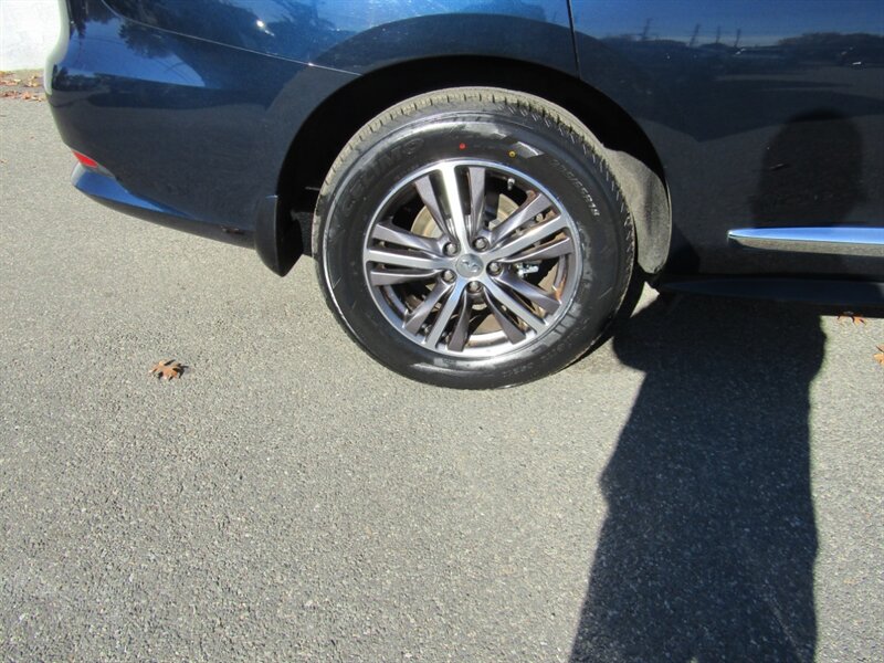 2017 INFINITI QX60 - Photo 16 - Haddon Twp, NJ 08107